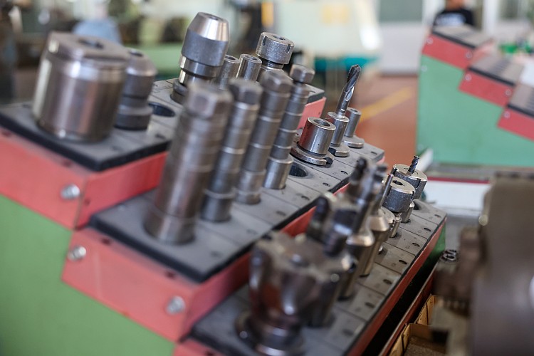 immagine azienda mina meccanica lavorazioni 