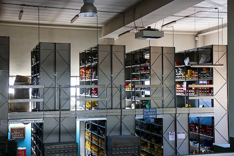 immagine azienda mina meccanica 
